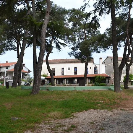 Vesna Pensjonat 3*