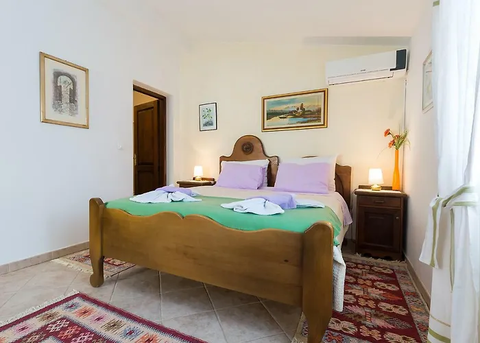 Pensionat Vesna 3*